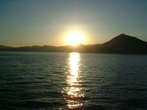 �x┌΂ɉf��[�Ă��B�c�c�m���Ɋ������܂����B